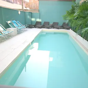 Paradise 3*, Rimini Olaszország