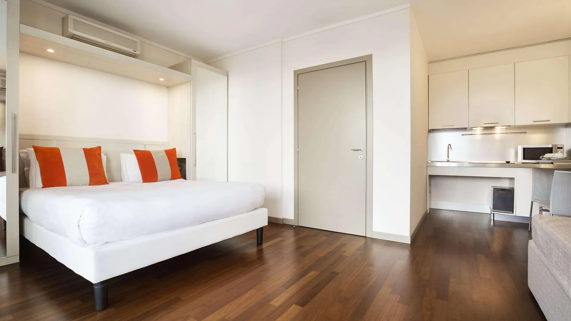 Ramada Plaza By Wyndham Milano Hotel