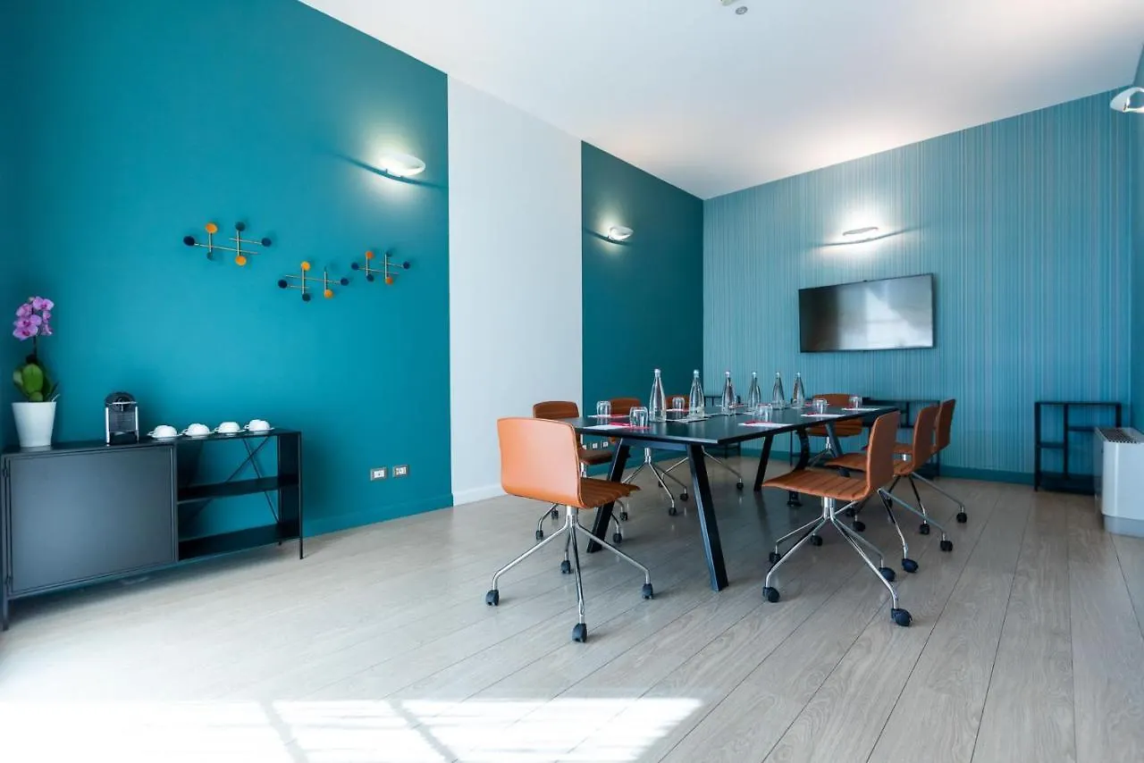 Ramada Plaza By Wyndham Milano Hotel