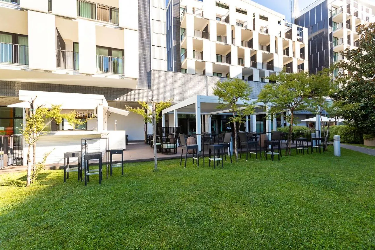 Ramada Plaza By Wyndham Milano Hotel