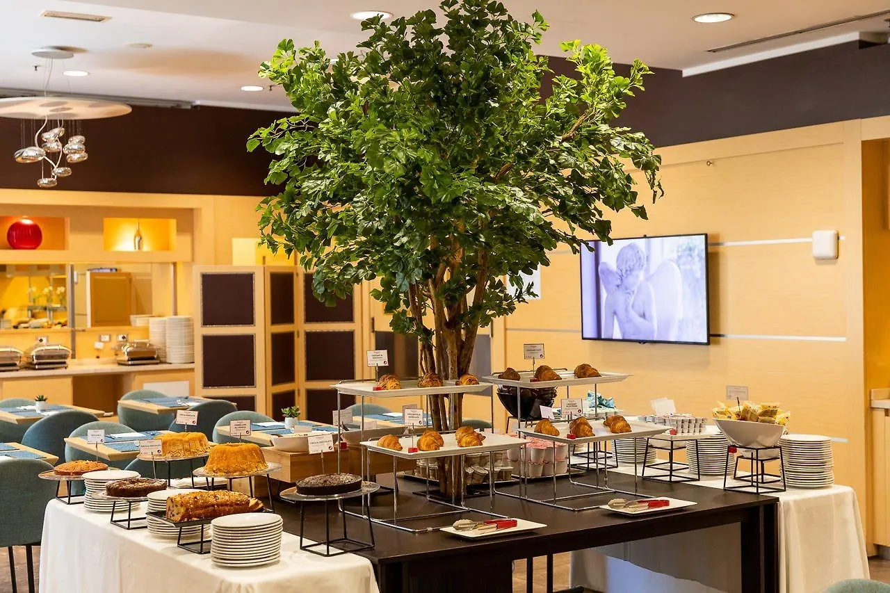 Ramada Plaza By Wyndham Milano Hotel