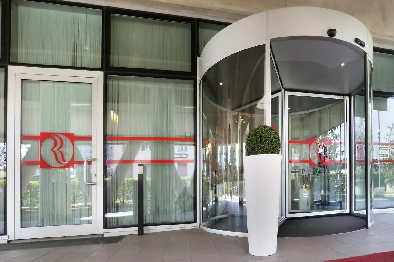 Ramada Plaza By Wyndham Milano Hotel