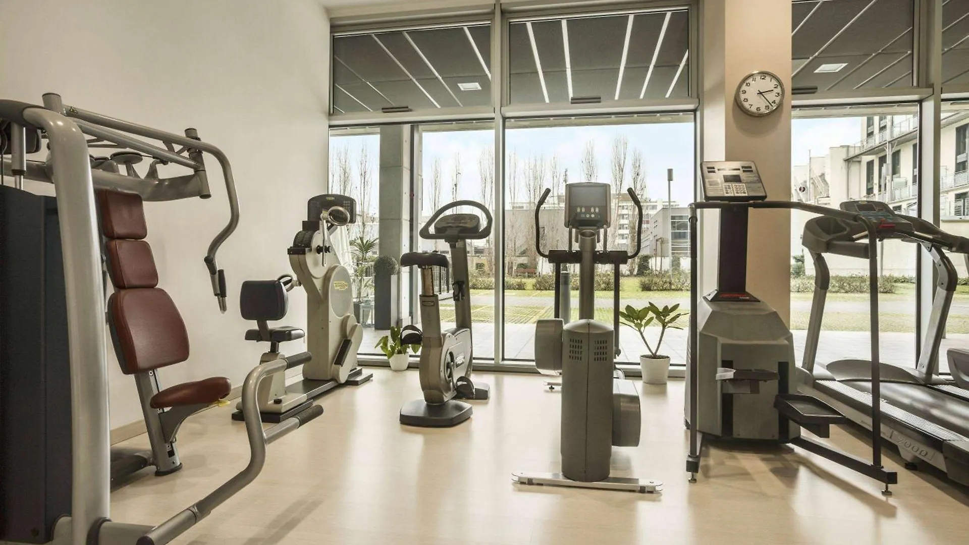 Ramada Plaza By Wyndham Milano Hotel 4*, Milan