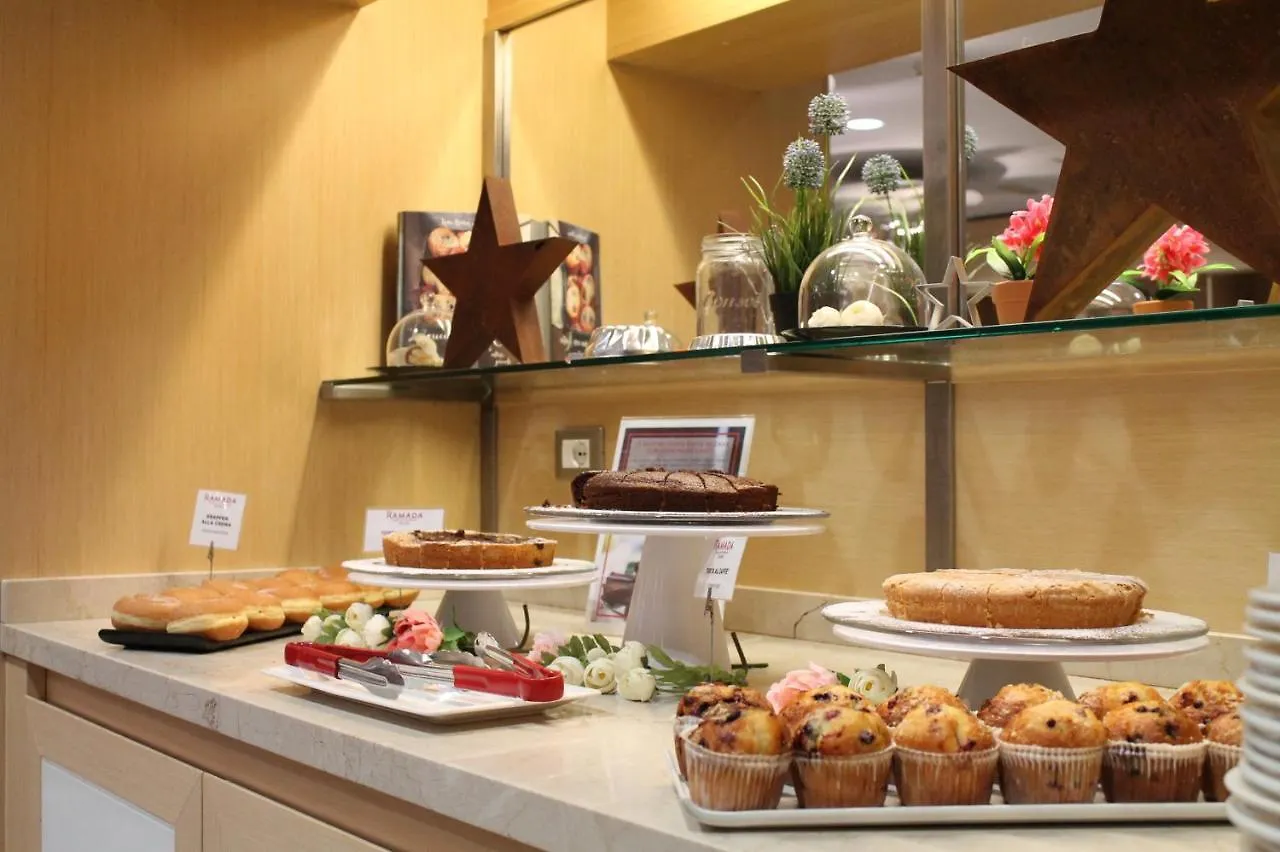 Ramada Plaza By Wyndham Milano Hotel 4*, Milan